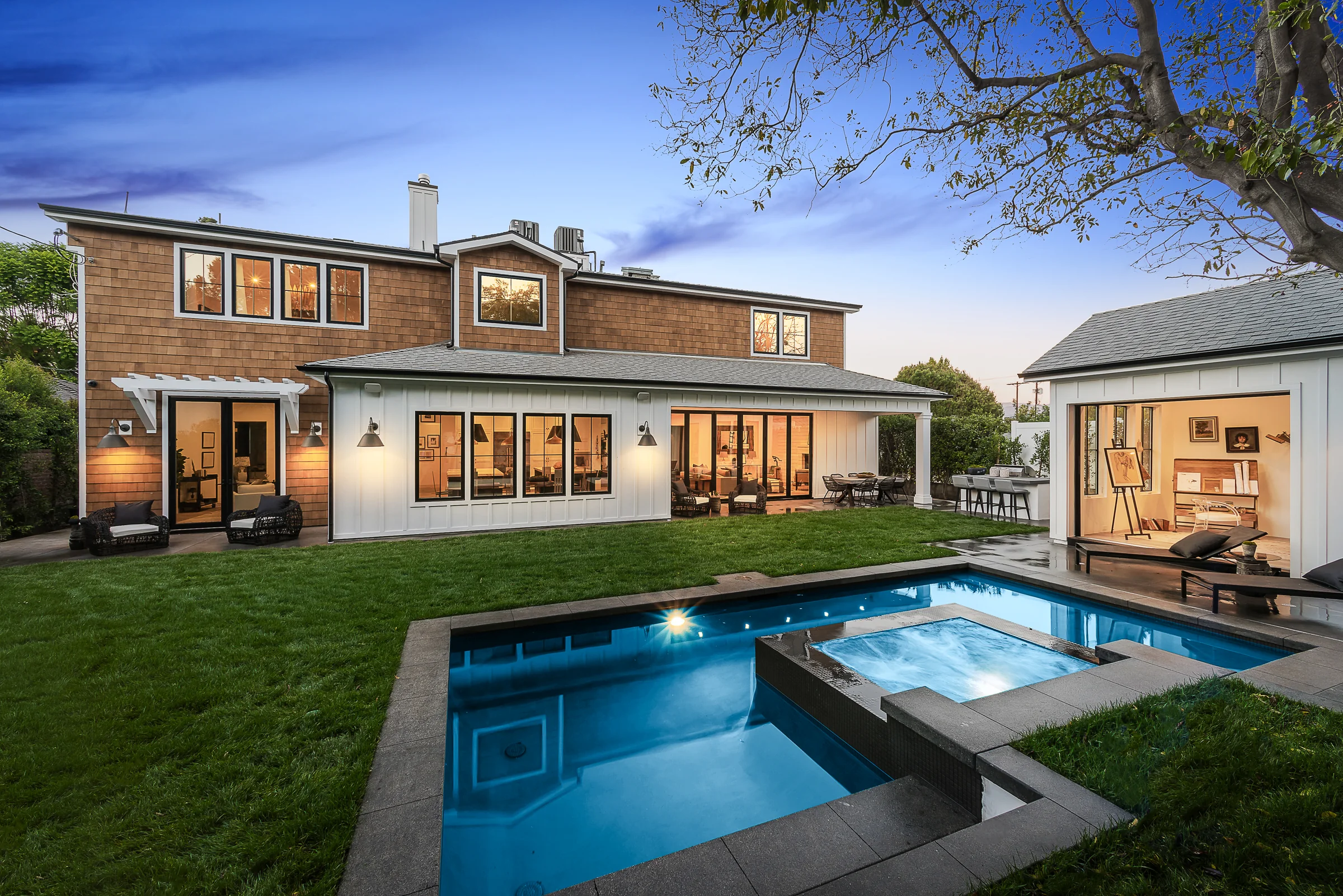 12530 Kling Street · Project photograph 4