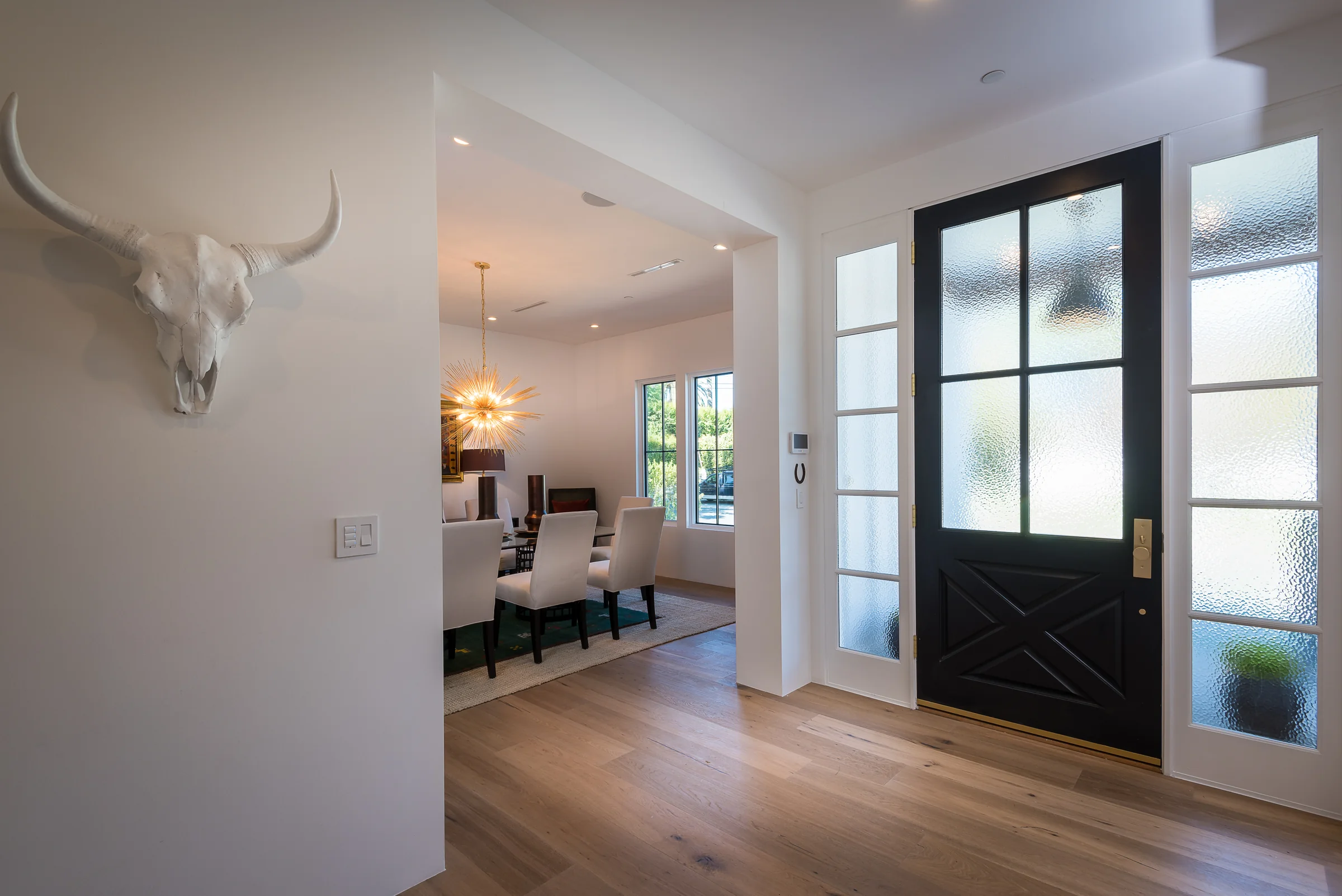 12530 Kling Street · Project photograph 14