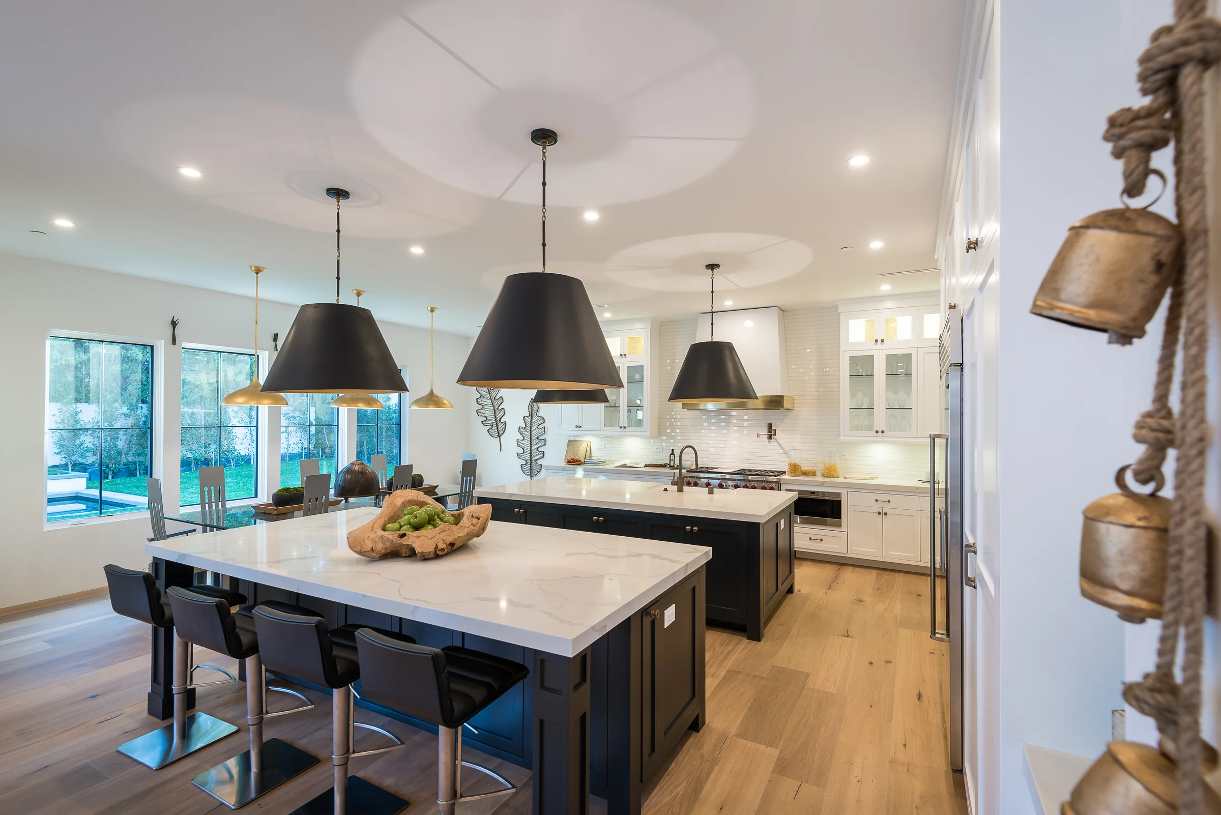 12530 Kling Street · Project photograph 19