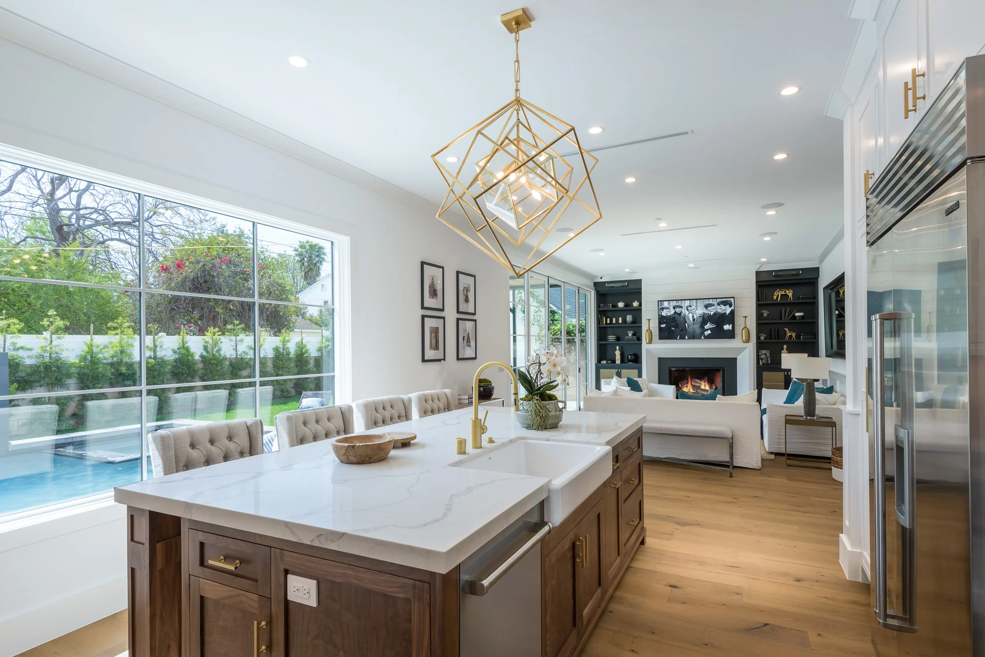 2725 Glendon Avenue · Project photograph 12