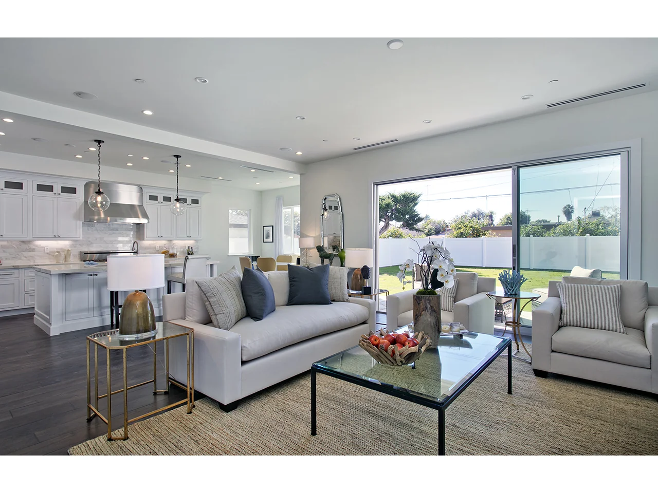 2931 Military Avenue · Project photograph 7