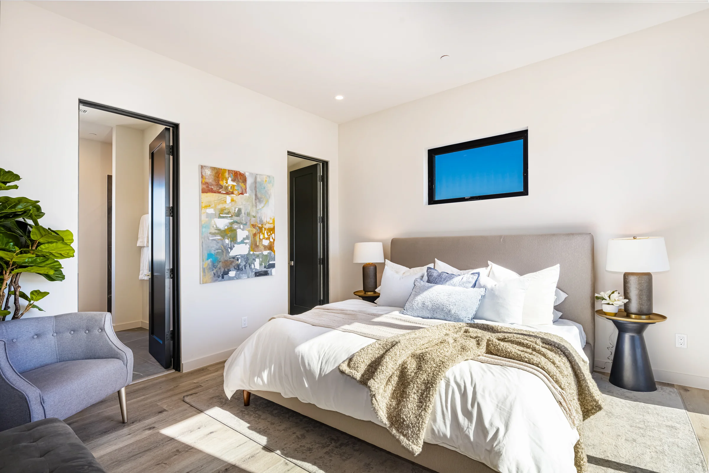 Costa Mesa · Four-home mixed-use development · Project photograph 19
